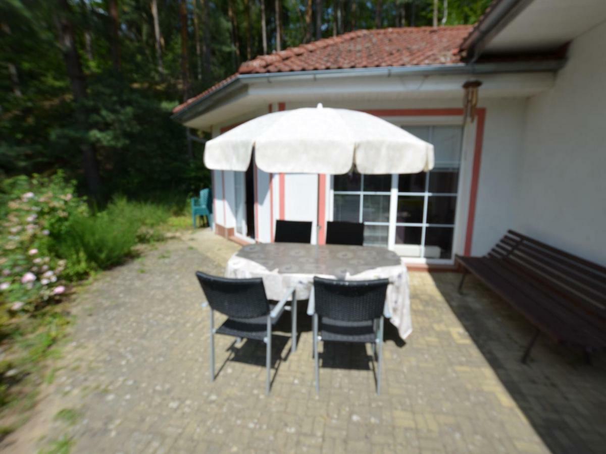 Villa Comfortable Detached House With Large Garden Klokoci Exterior foto